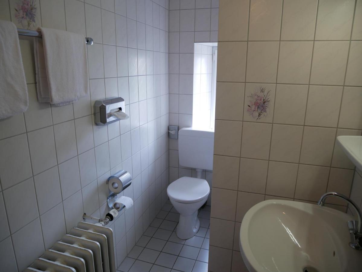 Hotel Am Ceresplatz Manderscheid Eksteriør billede